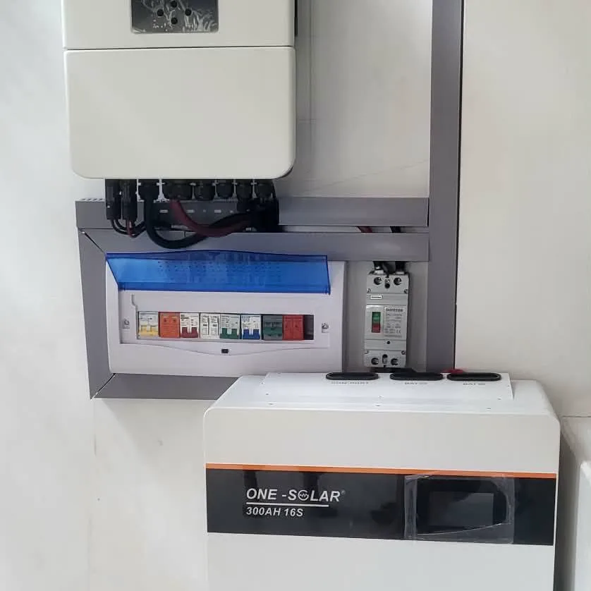 Solar inverter, breaker enclosure, and battery equipment